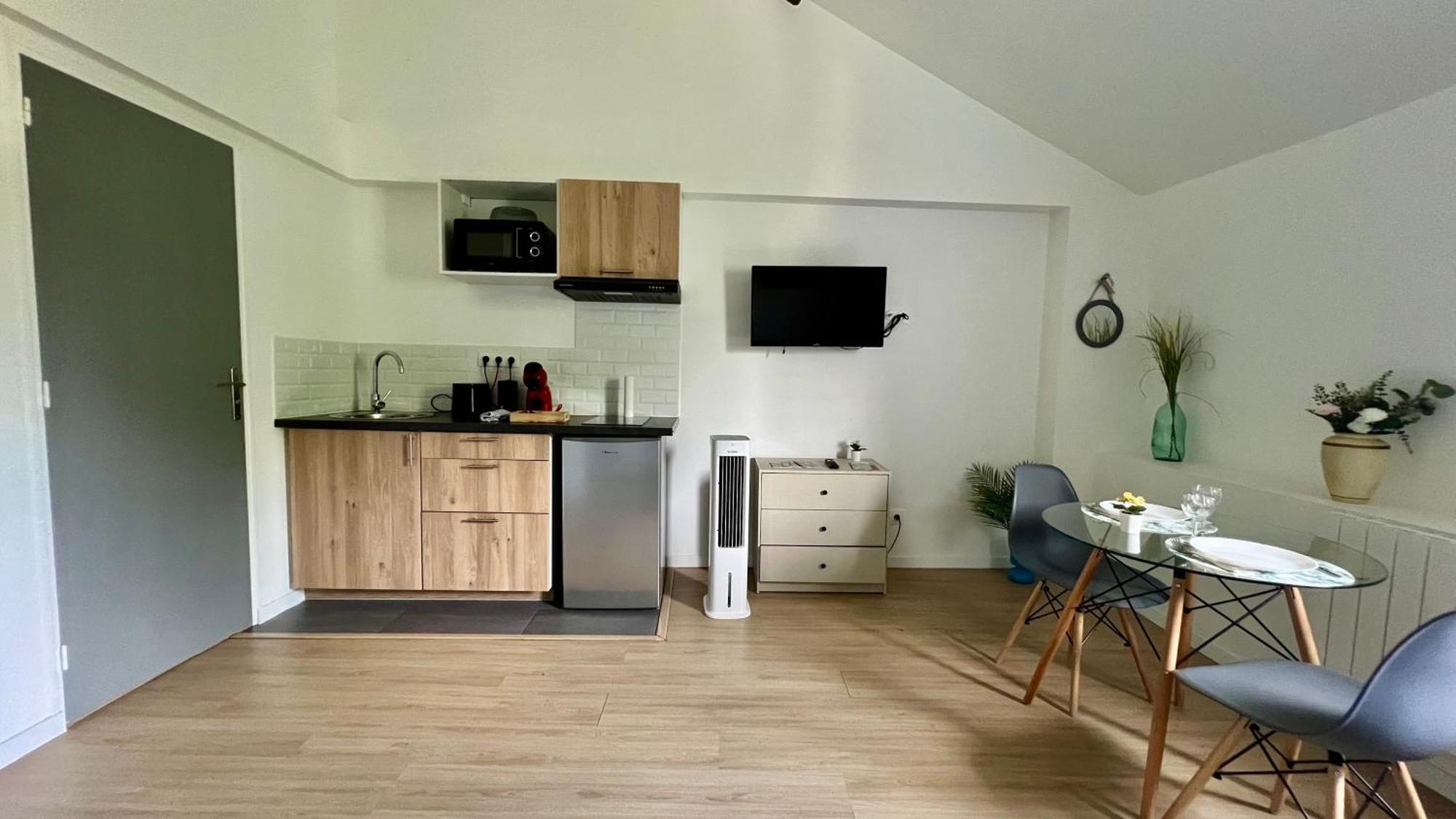 Studios Cozy 2A4 Pers Avec Jardin I Proche Futuroscope Châtellerault المظهر الخارجي الصورة