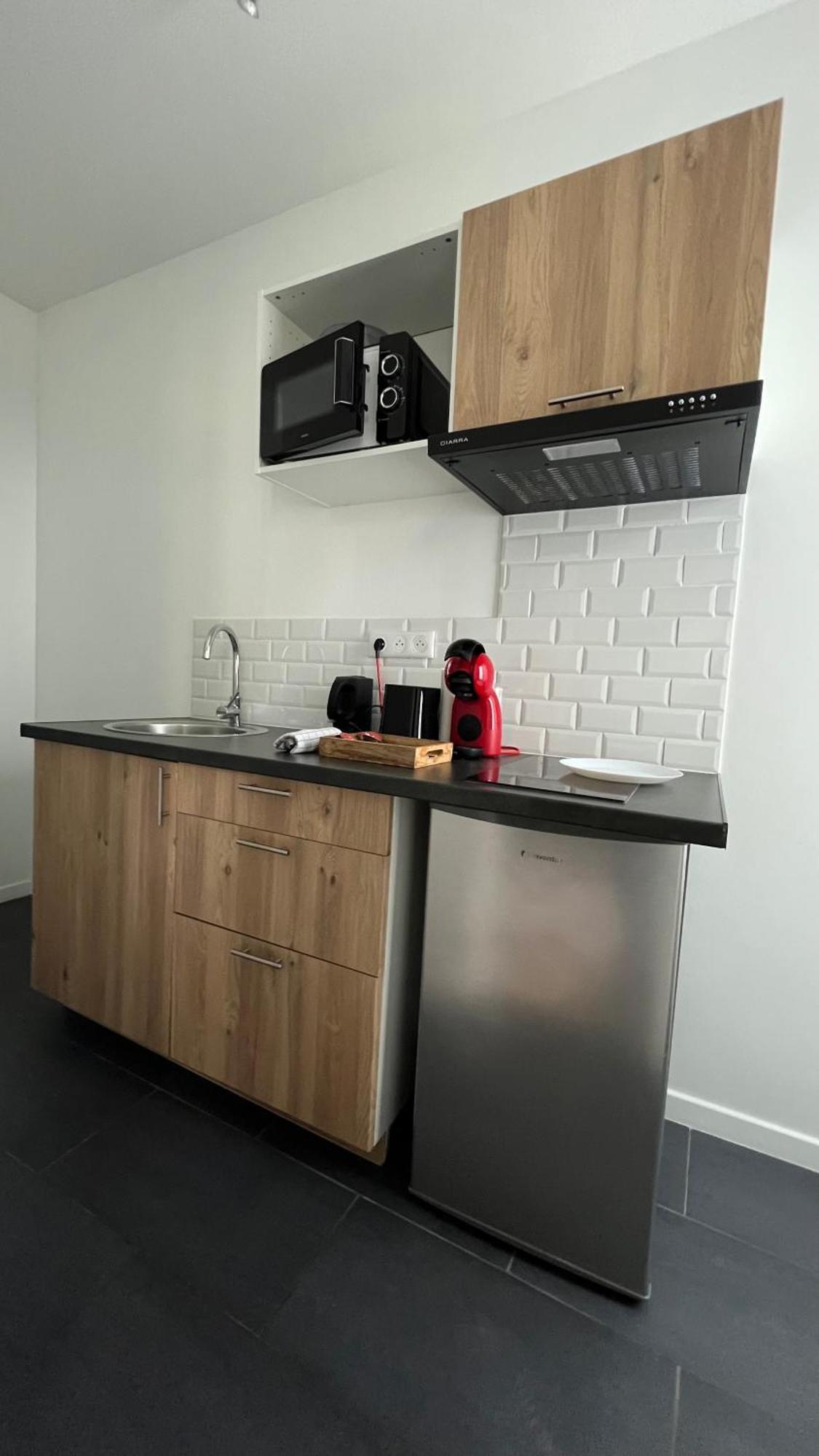 Studios Cozy 2A4 Pers Avec Jardin I Proche Futuroscope Châtellerault المظهر الخارجي الصورة