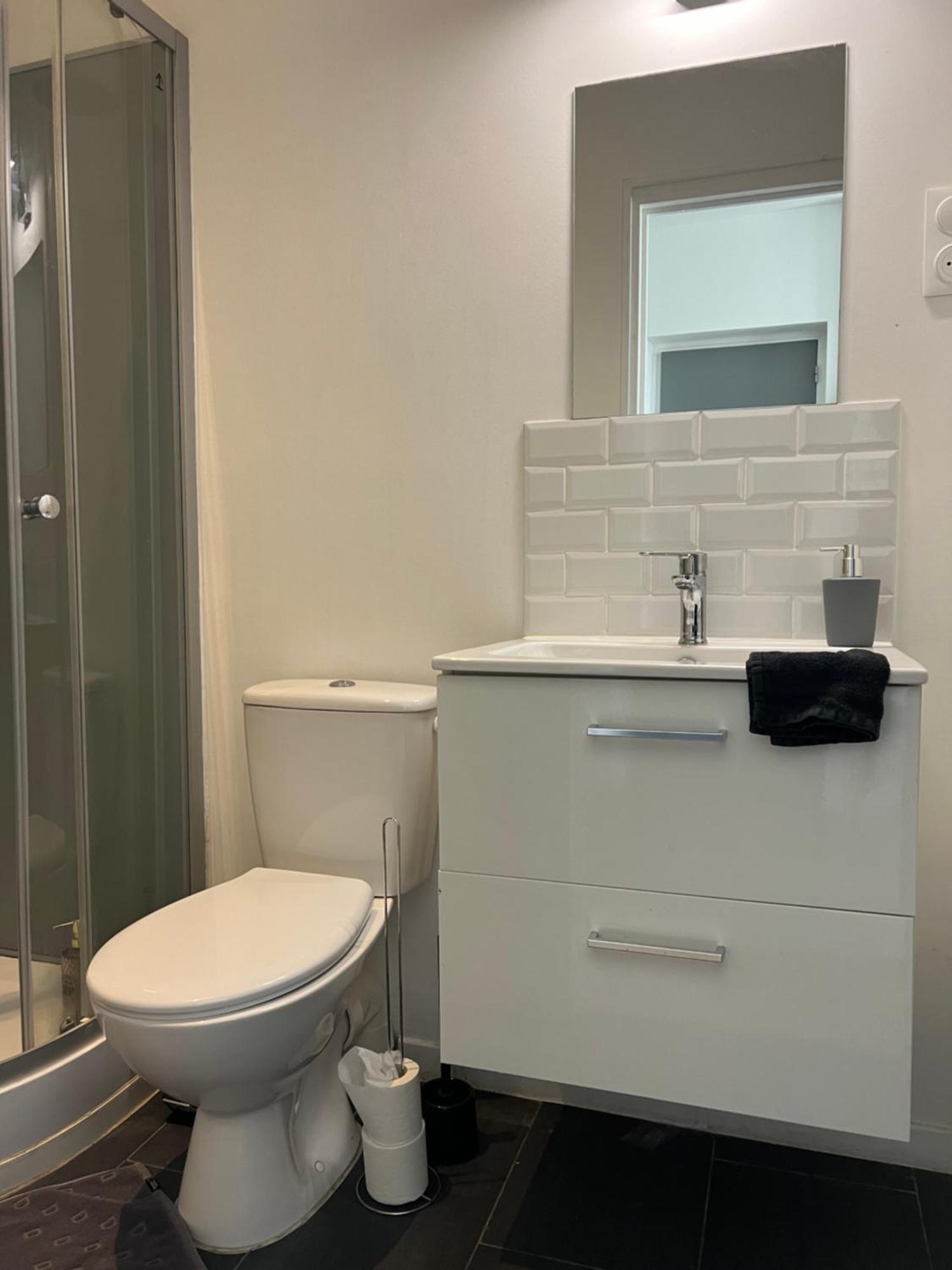 Studios Cozy 2A4 Pers Avec Jardin I Proche Futuroscope Châtellerault المظهر الخارجي الصورة
