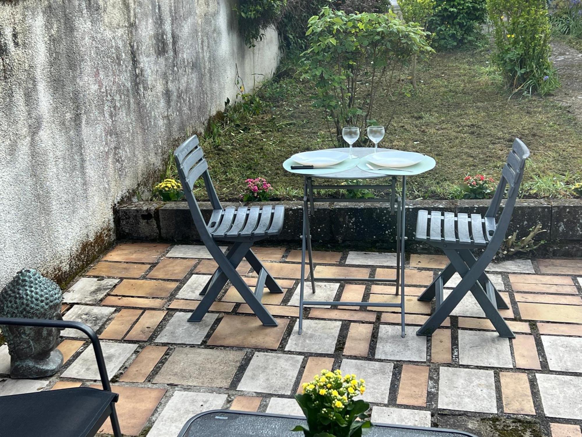 Studios Cozy 2A4 Pers Avec Jardin I Proche Futuroscope Châtellerault المظهر الخارجي الصورة